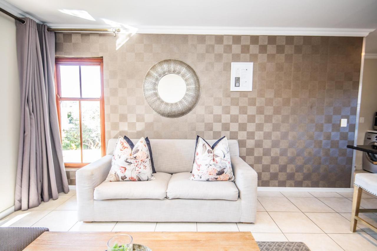 Six Whale Rock Gardens With Back Up Power For Load Shedding Apartment Плетенбърг Бей Екстериор снимка